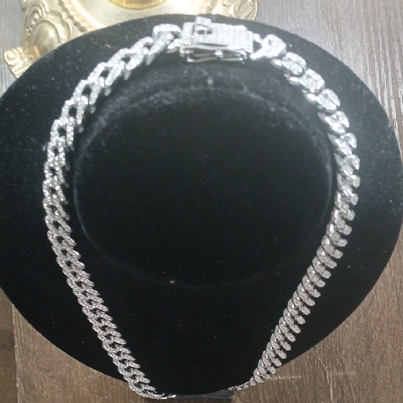 Silver Chain Necklace 20 Inch - Picture 3 of 6